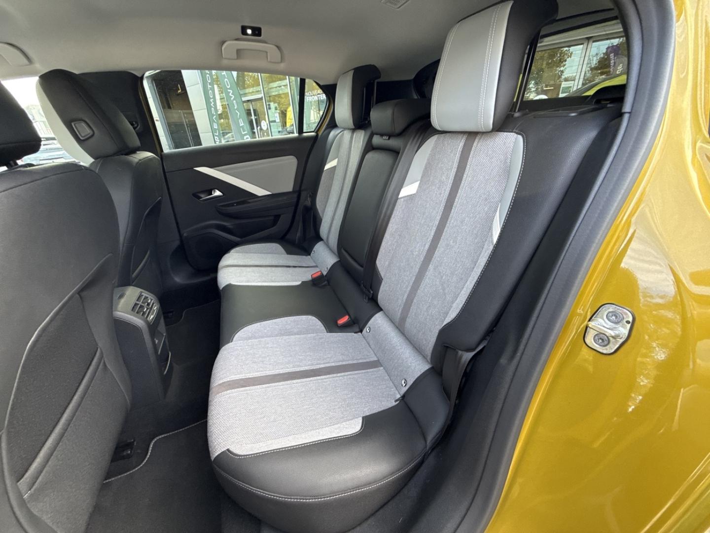 Image OPEL Astra 1.6 Turbo 180ch Hybrid Elegance BVA8