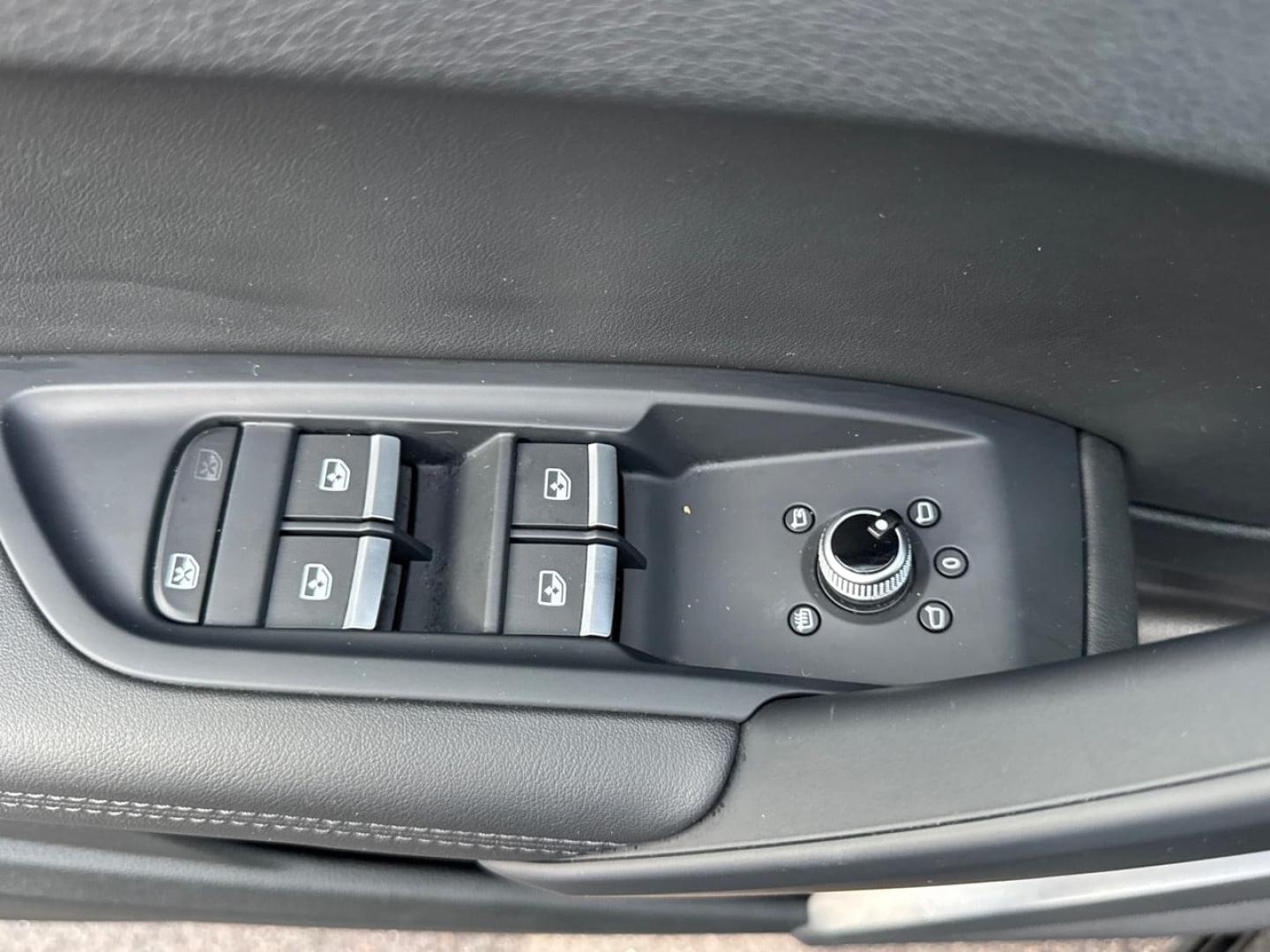 Image AUDI Q5 Sportback 50 TFSI e 299ch Avus quattro S tronic 7