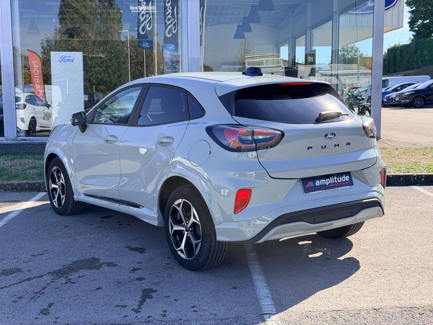 Image FORD Puma 1.0 EcoBoost Hybrid 125ch ST-Line S&S Powershift