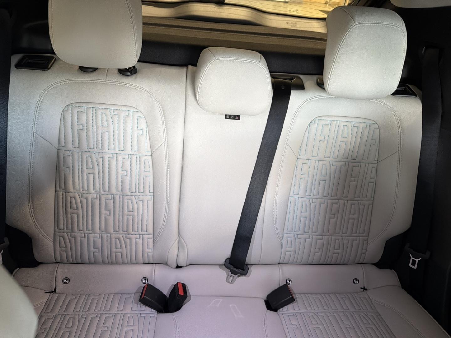 Image FIAT 600 1.2 Hybrid 100ch La Prima DCT6