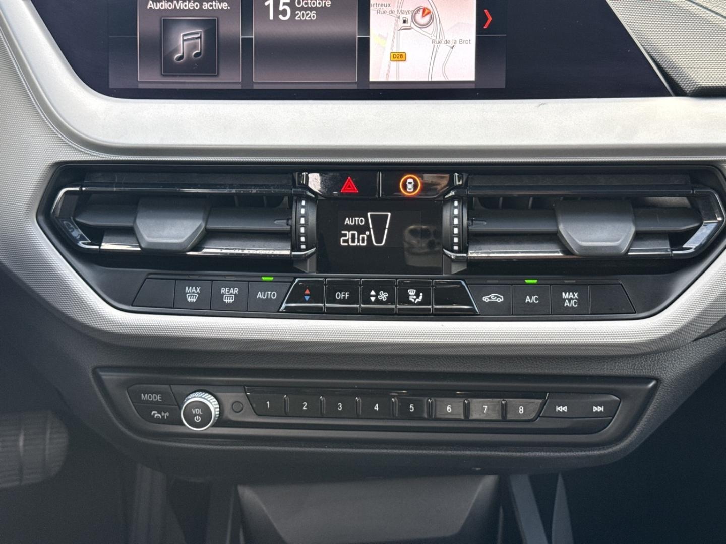 Image BMW Série 1 116dA 116ch Business Design DKG7