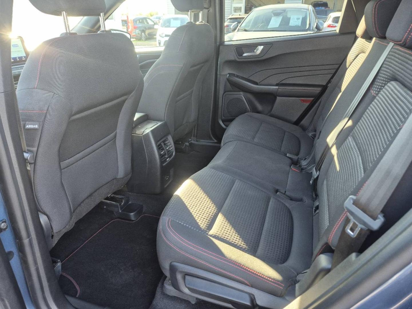 Image FORD Kuga 2.5 Duratec 190ch FHEV E85 ST-Line Business BVA