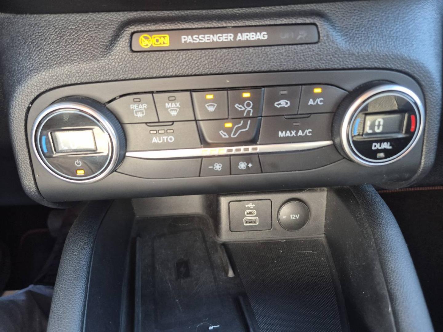 Image FORD Kuga 2.5 Duratec 190ch FHEV E85 ST-Line Business BVA
