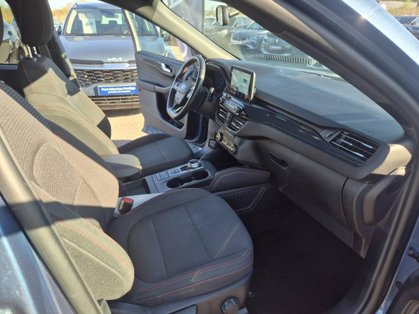 Image FORD Kuga 2.5 Duratec 190ch FHEV E85 ST-Line Business BVA
