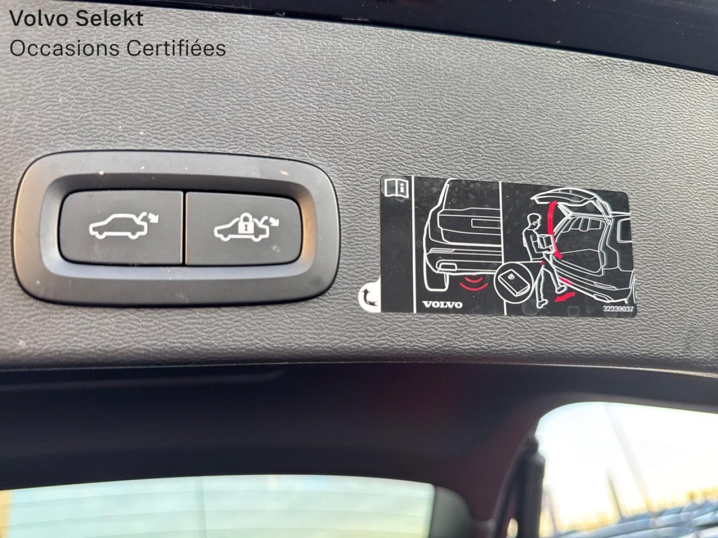 Image VOLVO XC40 T3 163ch Inscription Luxe Geatronic 8