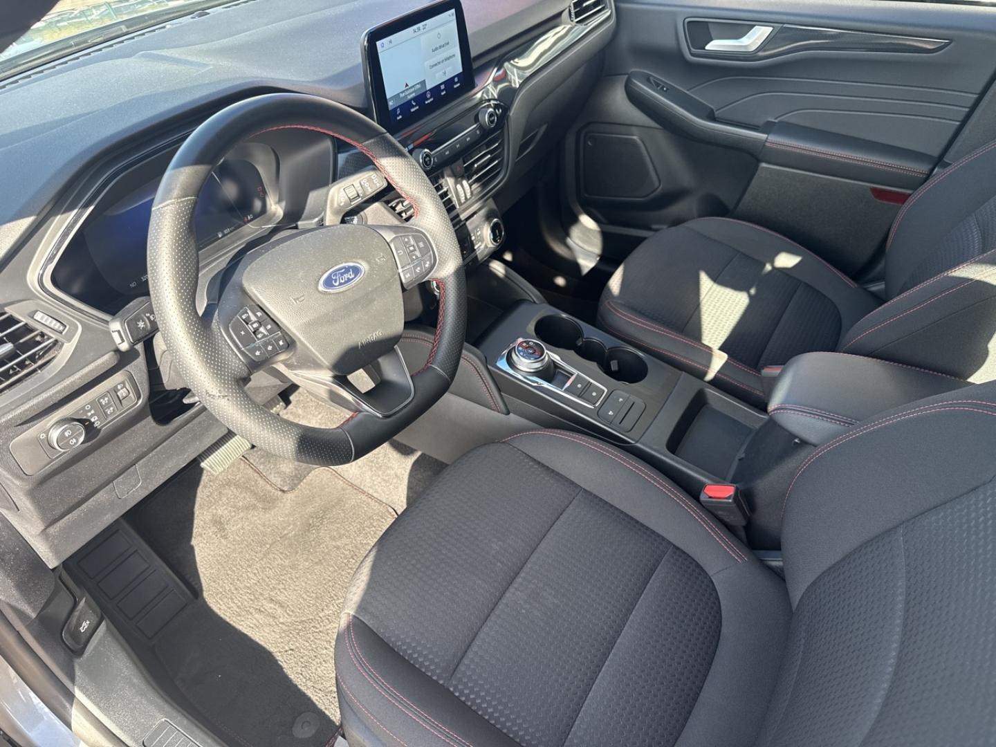 Image FORD Kuga 2.5 Duratec 190ch FHEV E85 ST-Line BVA