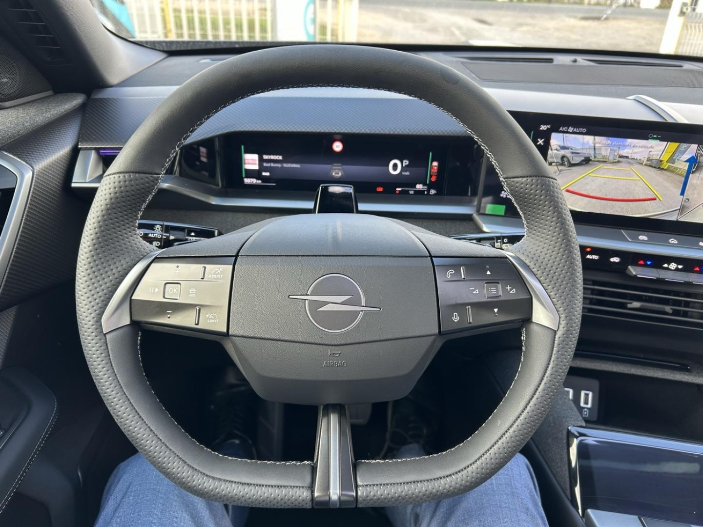 Image OPEL Grandland 1.2 Turbo Hybrid 145ch Ultimate e-DCT6