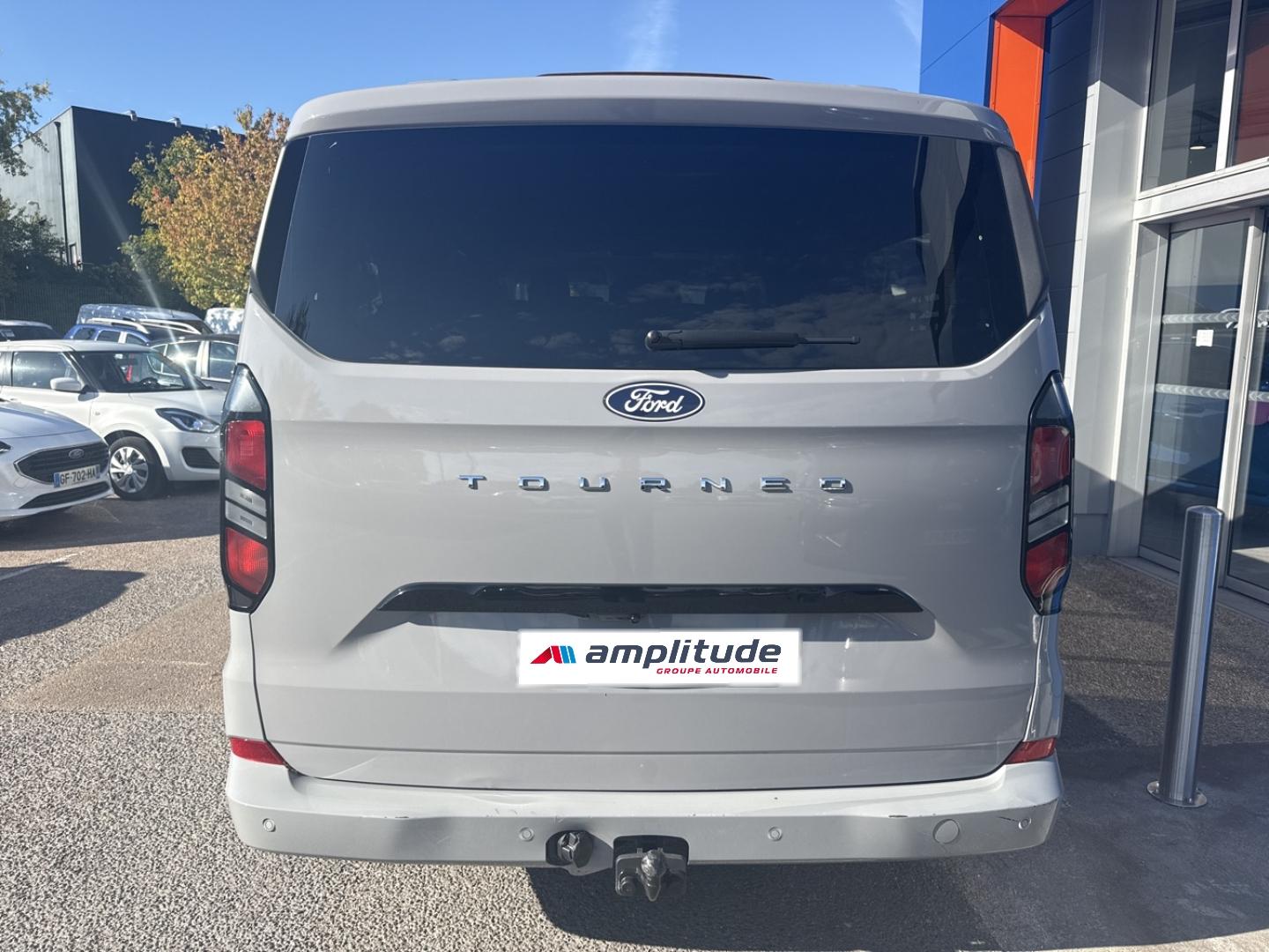 Image FORD Tourneo Custom 320 L2H1 2.0 EcoBlue 150ch Titanium