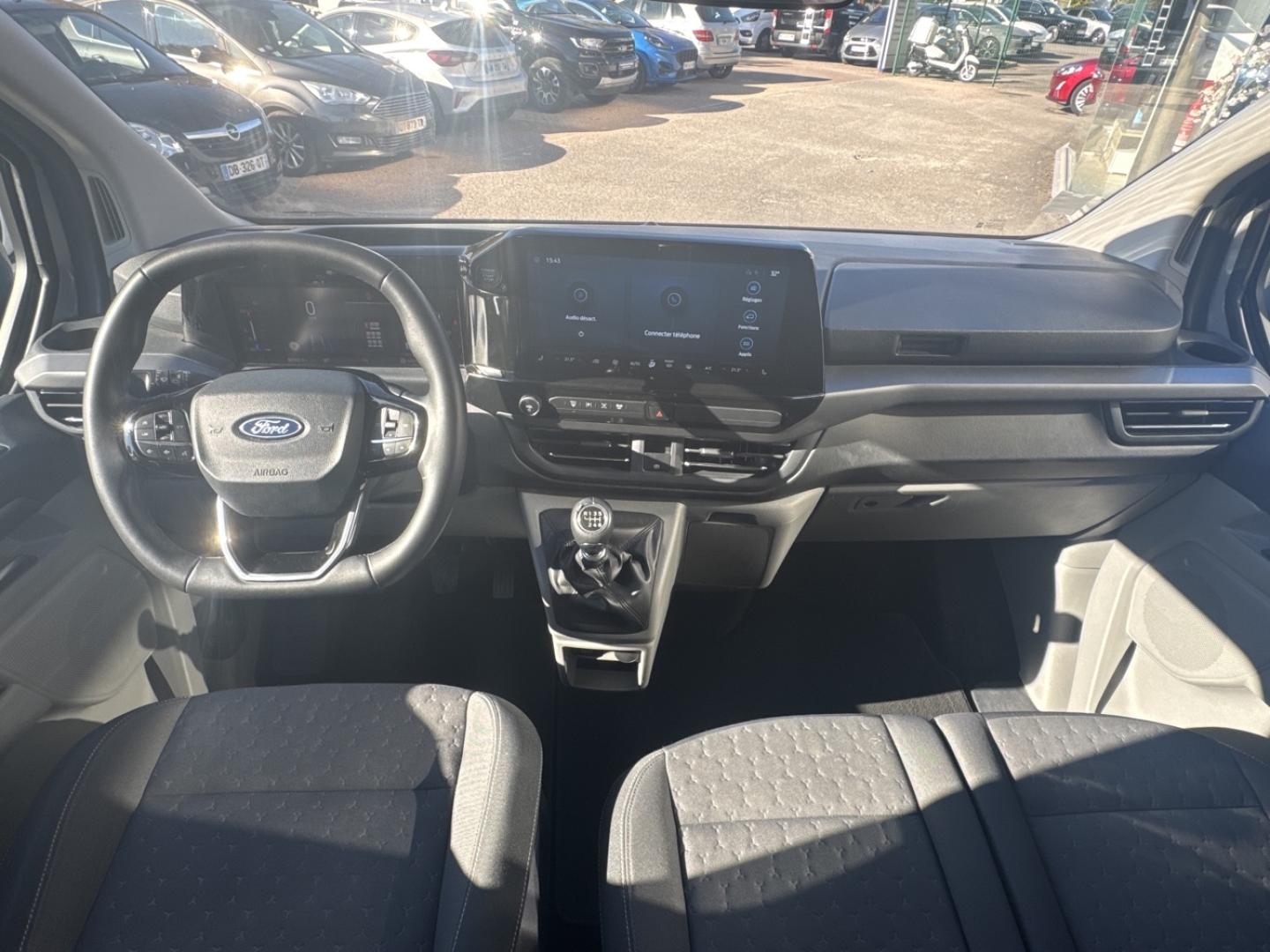 Image FORD Tourneo Custom 320 L2H1 2.0 EcoBlue 150ch Titanium