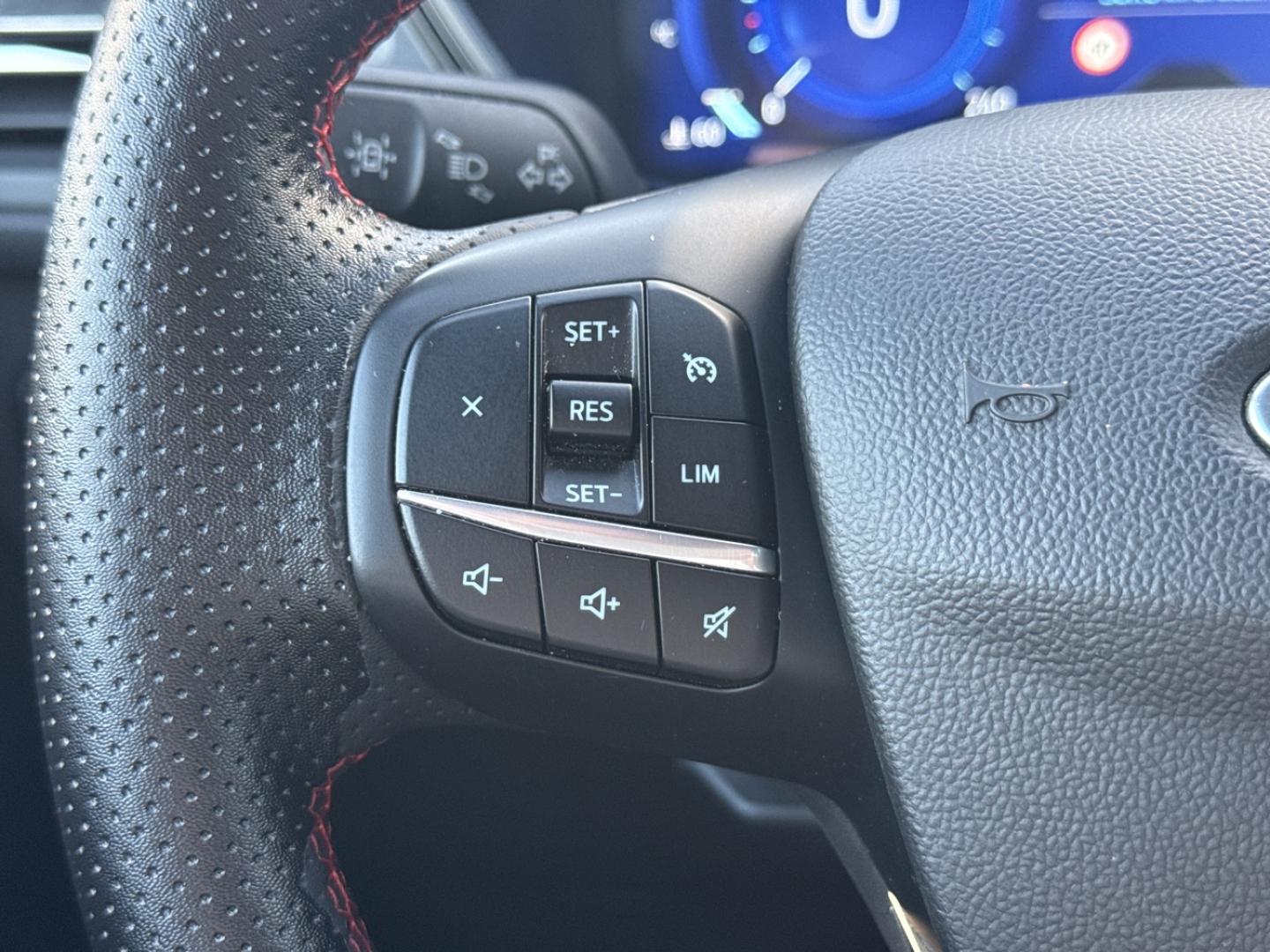 Image FORD Kuga 2.5 Duratec 225ch PHEV ST-Line BVA