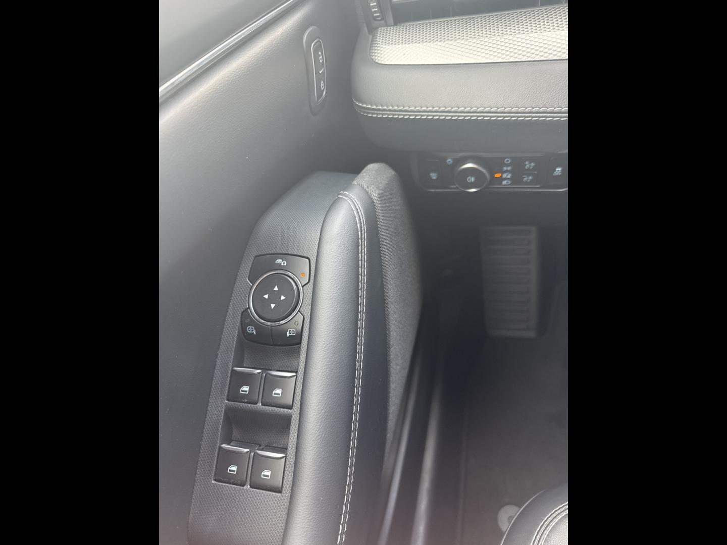 Image FORD Mustang Mach-E 269ch Standard Range 76kWh Mach-E Propulsion