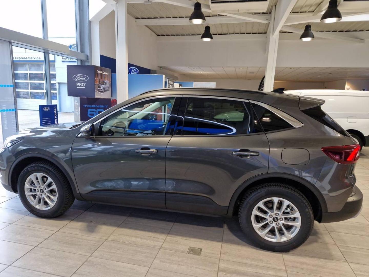 Image FORD Kuga 2.5 Duratec 180ch Hybrid FlexiFuel Titanium Powershift