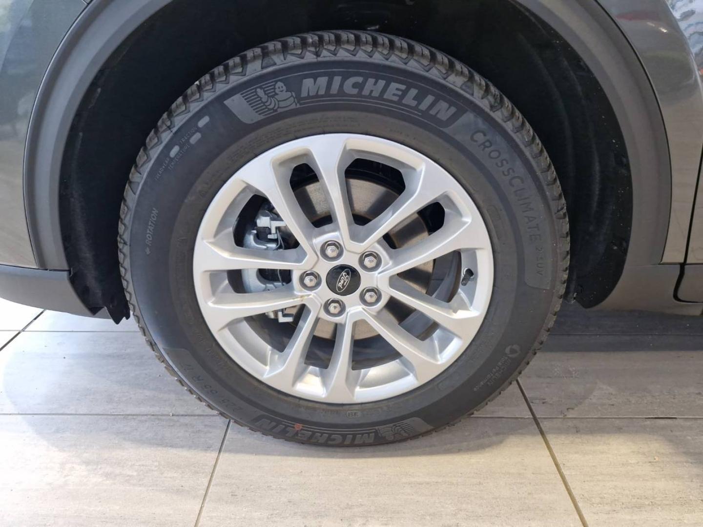 Image FORD Kuga 2.5 Duratec 180ch Hybrid FlexiFuel Titanium Powershift