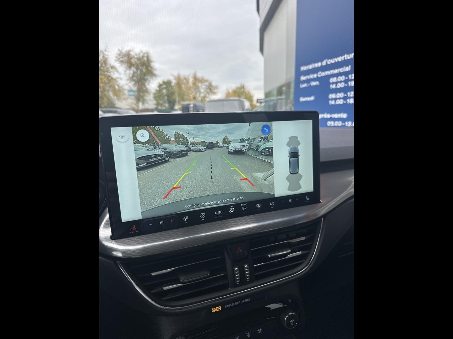 Image FORD Kuga 2.5 Duratec 180 ch Hybrid FlexiFuel (FHEV E85) Powershift 5p TITANIUM