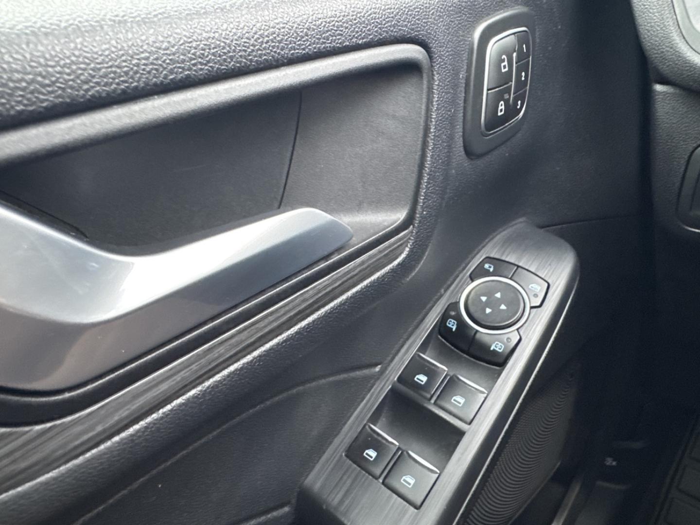 Image FORD Kuga 2.5 Duratec 180 ch Hybrid FlexiFuel Active X Powershift