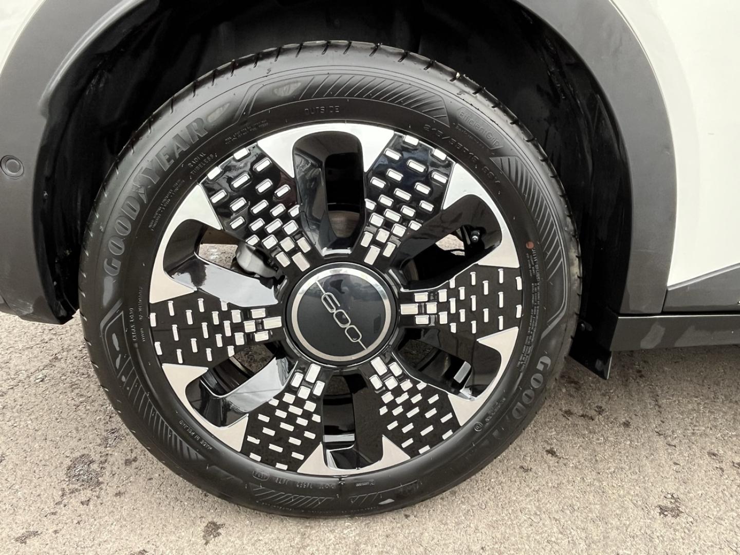 Image FIAT 600 1.2 Hybrid 100ch La Prima DCT6