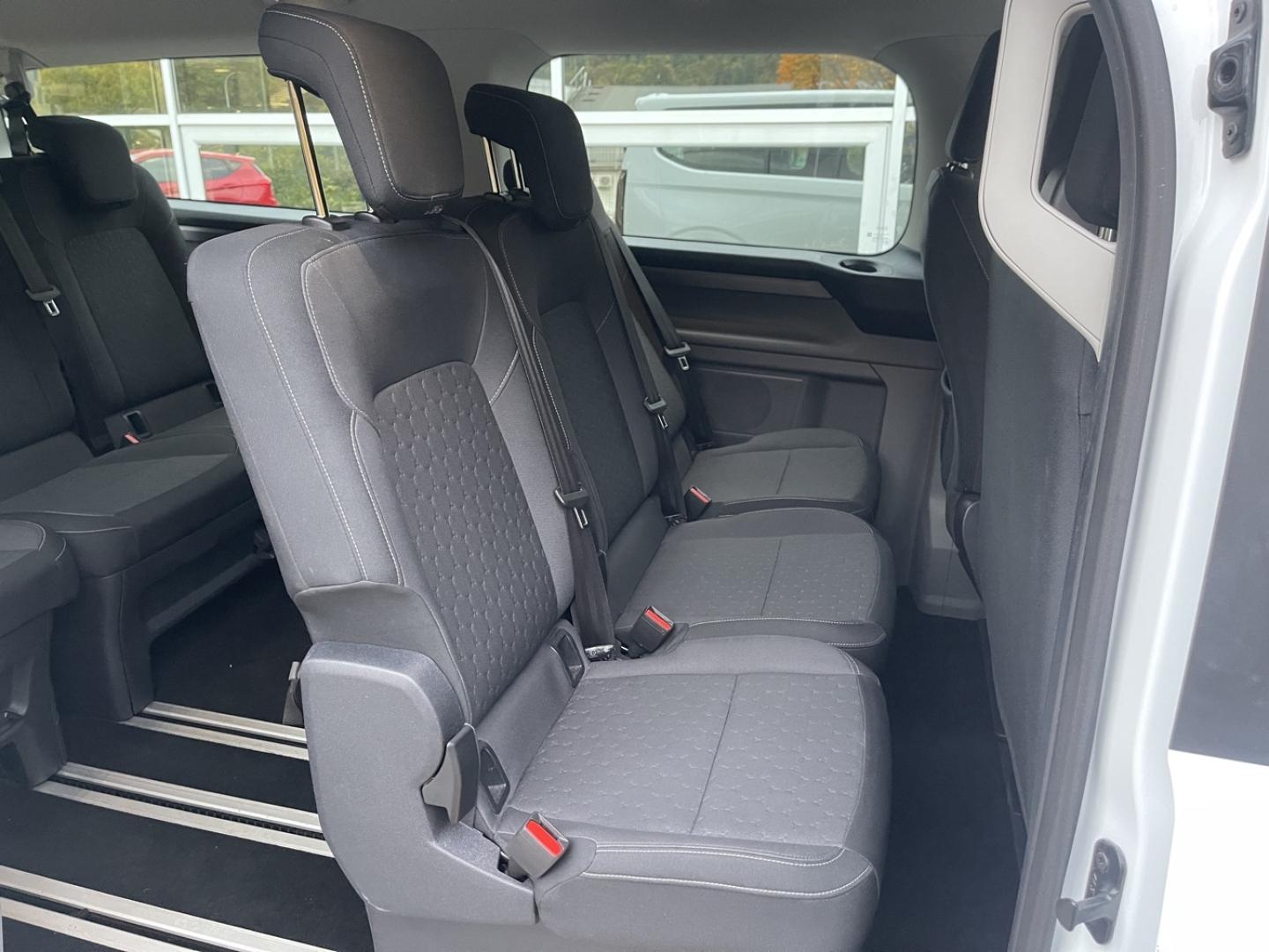 Image FORD Tourneo Custom 320 L2H1 2.0 EcoBlue 150ch Titanium