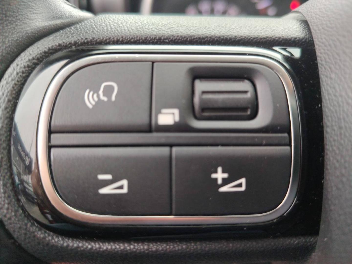 Image CITROEN C3 Aircross BlueHDi 110ch S&S Shine