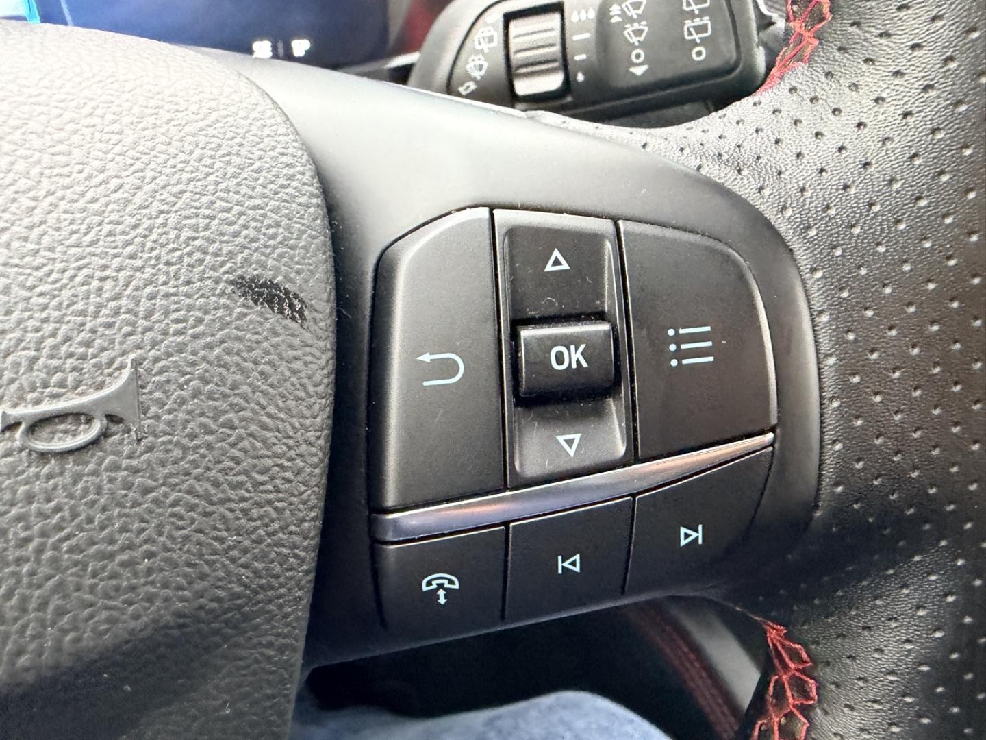 Image FORD Kuga 2.5 Duratec 180ch Hybrid FlexiFuel ST-Line X Powershift