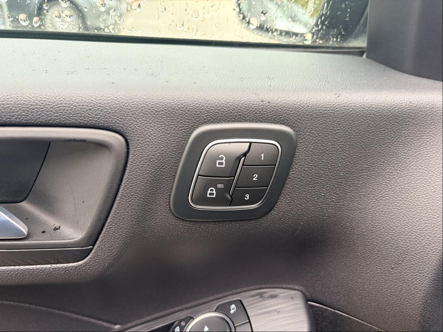 Image FORD Kuga 2.5 Duratec 180ch Hybrid FlexiFuel ST-Line X Powershift