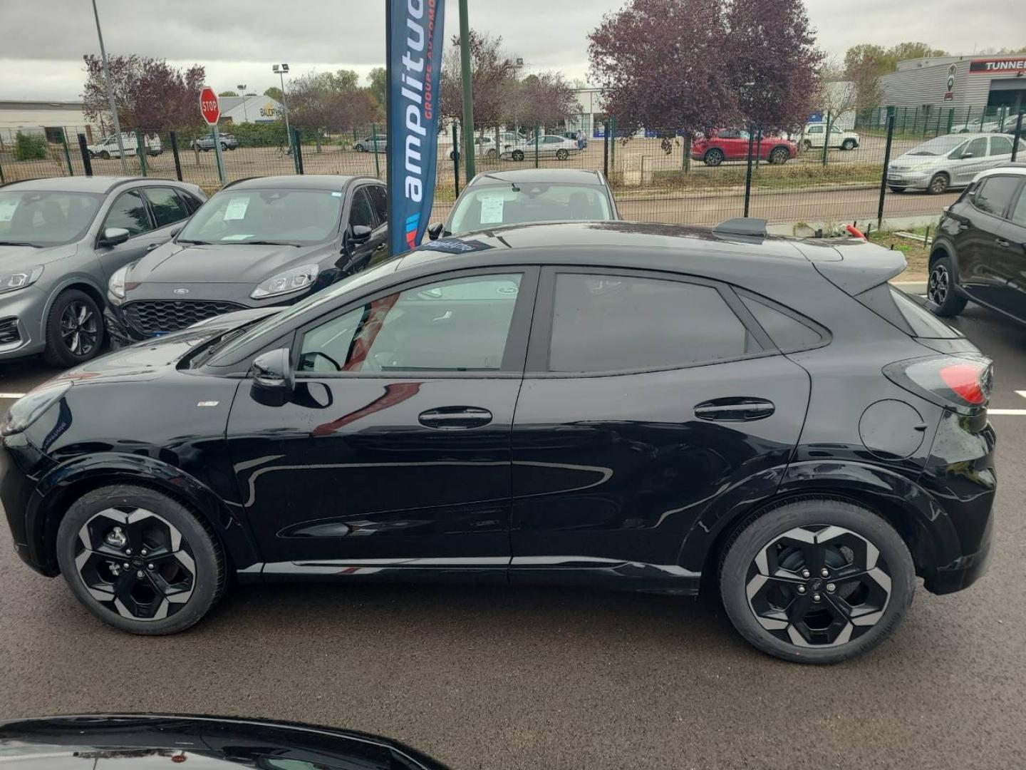Image FORD Puma 1.0 EcoBoost Hybrid 125ch ST-Line X S&S Powershift