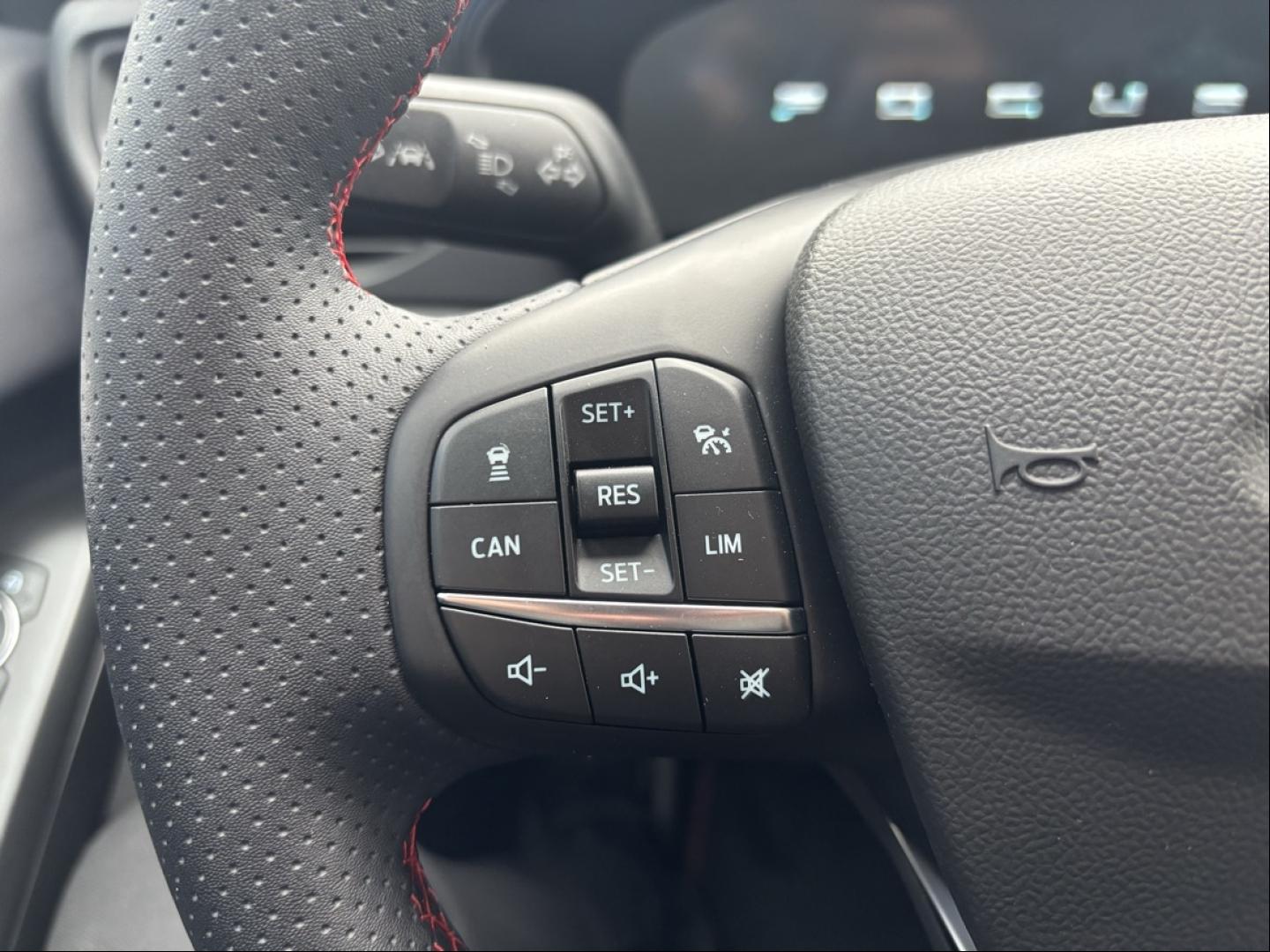 Image FORD Focus 1.0 EcoBoost mHEV 125ch ST-Line X