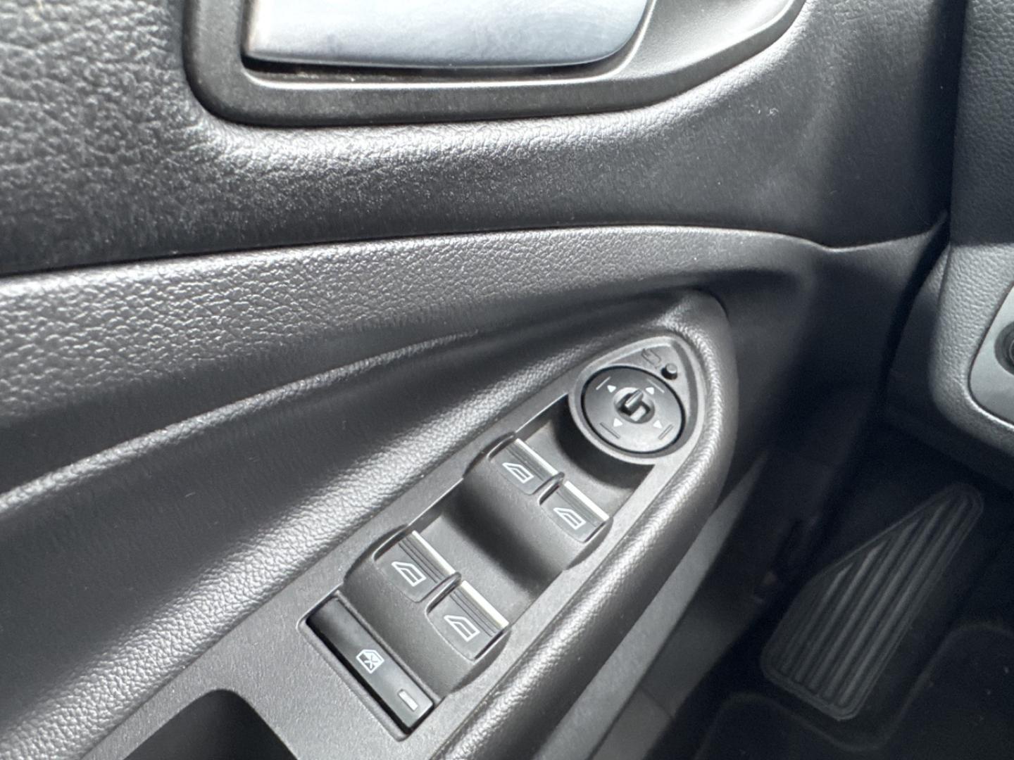 Image FORD Kuga 1.5 Flexifuel-E85 150ch Stop&Start Titanium 170g 4x2 Euro6.2