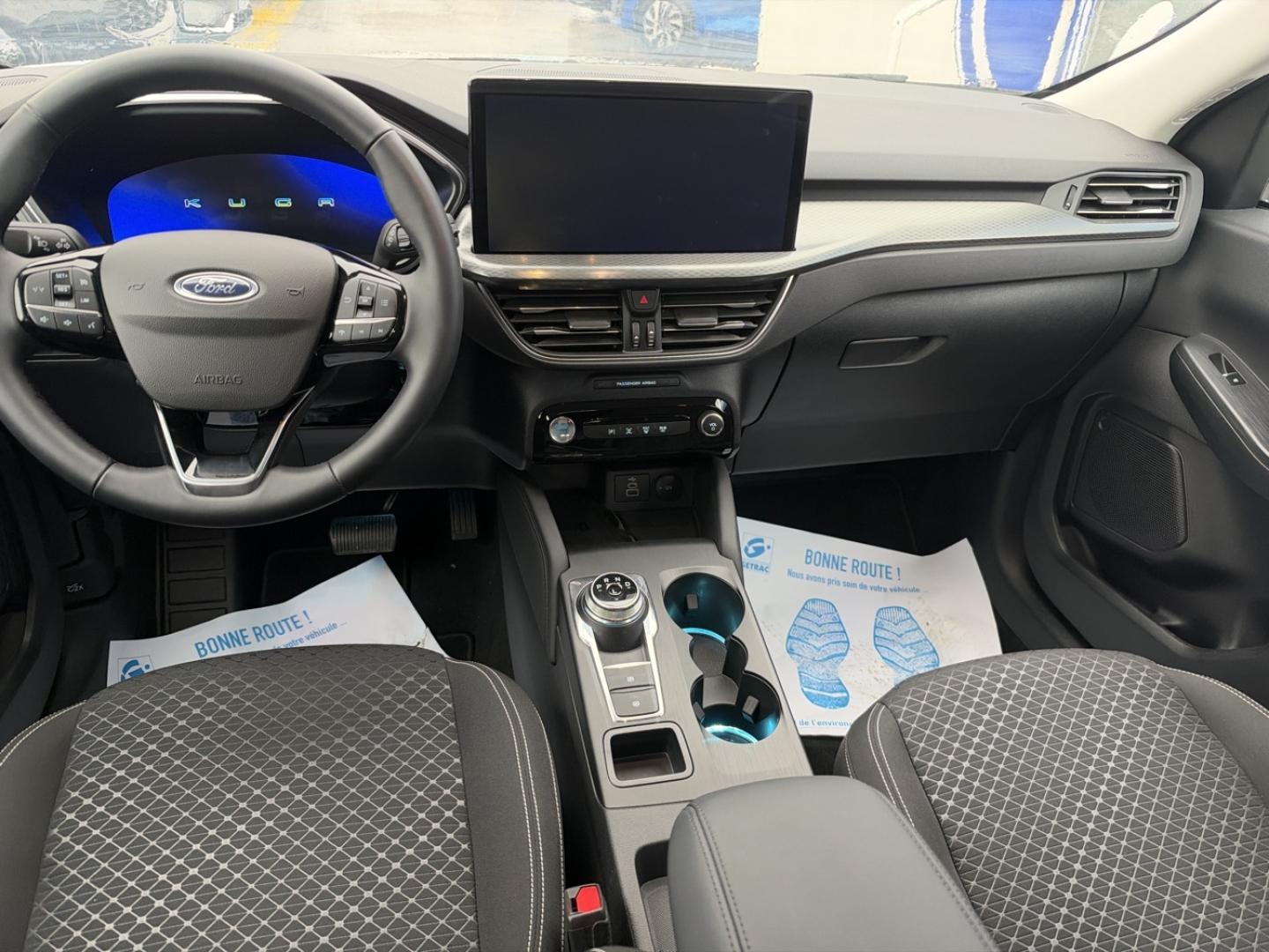 Image FORD Kuga 2.5 Duratec 180 ch Hybrid FlexiFuel Titanium Powershift