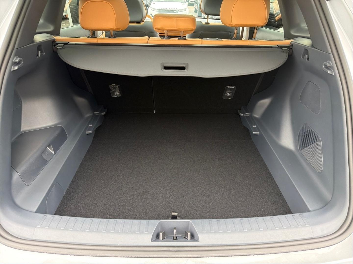 Image GEELY Starray 1.5 EM-i 99+218ch Max+