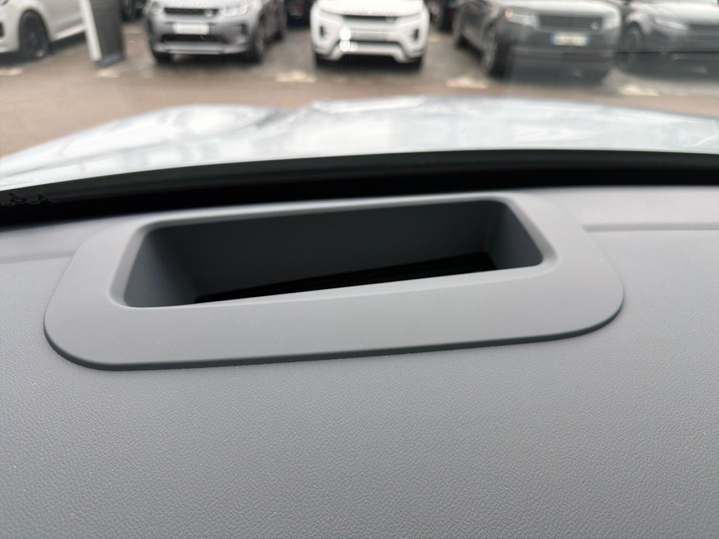 Image GEELY Starray 1.5 EM-i 99+218ch Max+