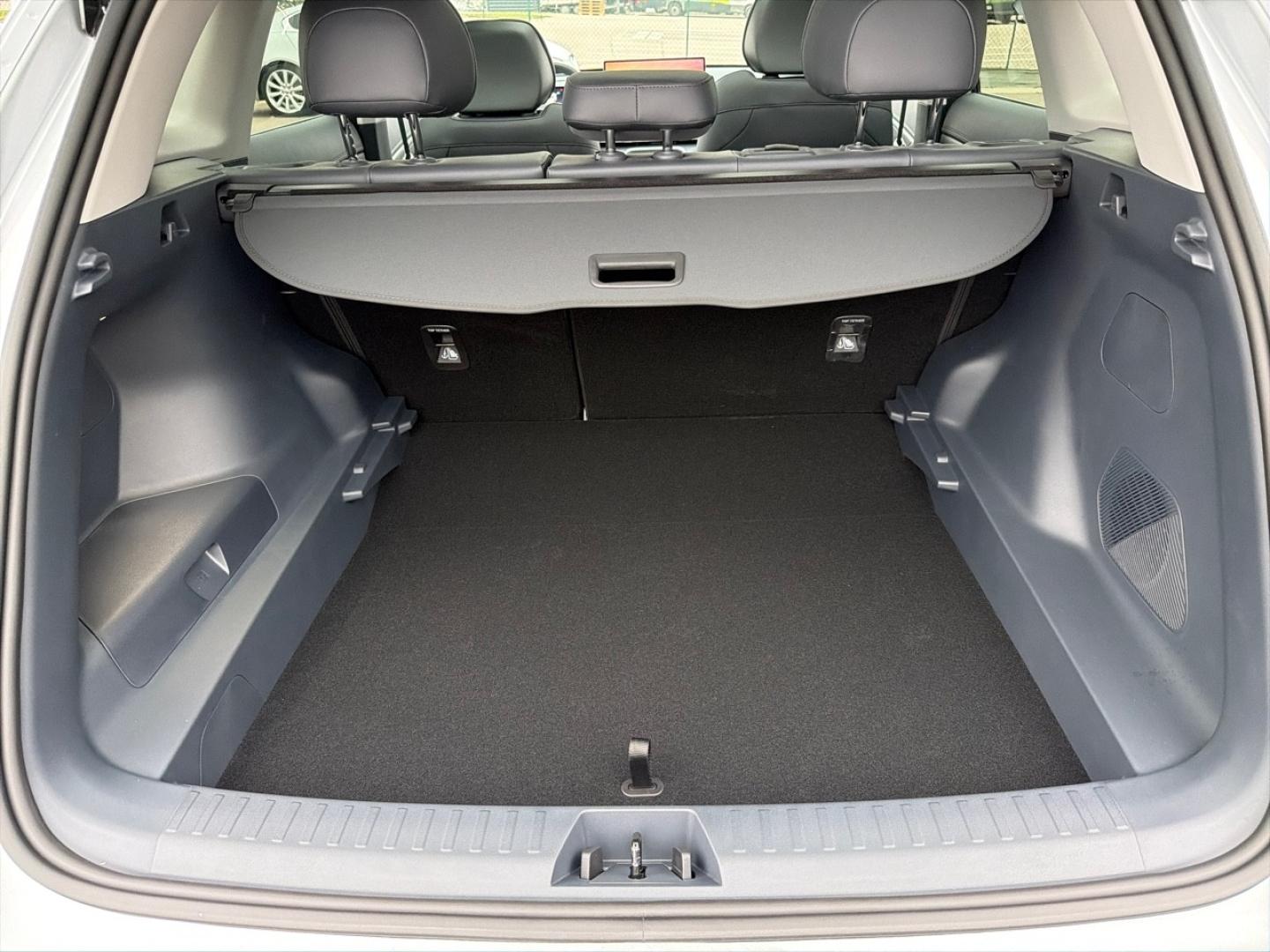 Image GEELY Starray 1.5 EM-i 262ch Max+