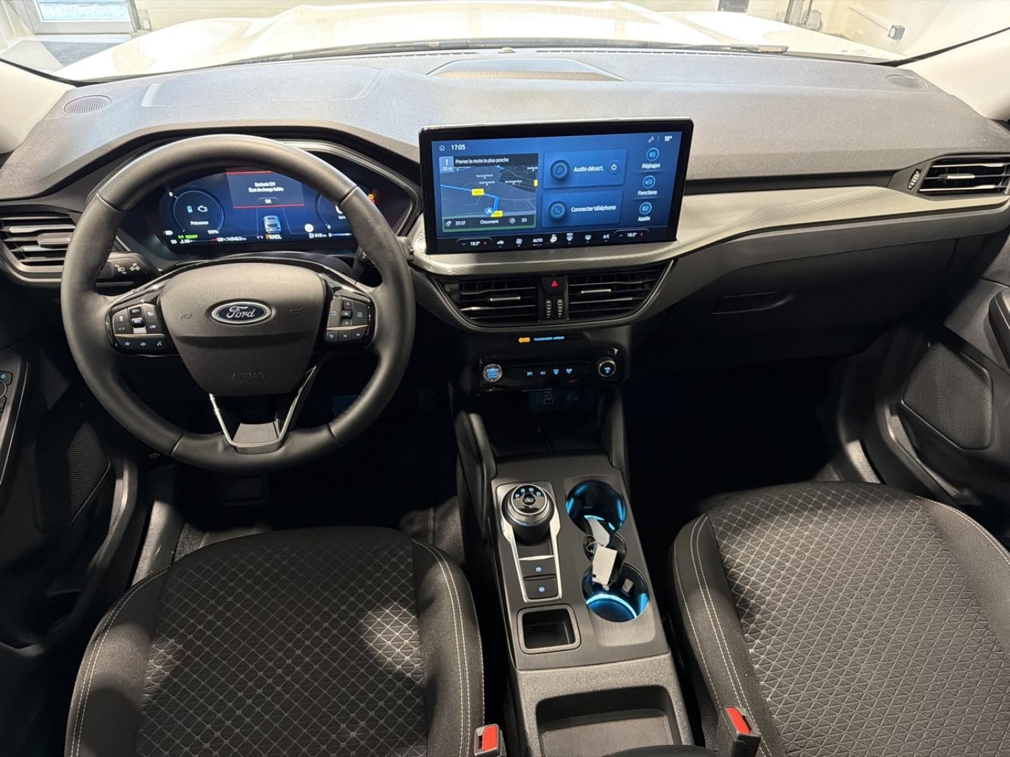 Image FORD Kuga 2.5 Duratec 180ch Hybrid FlexiFuel Titanium Business Powershift