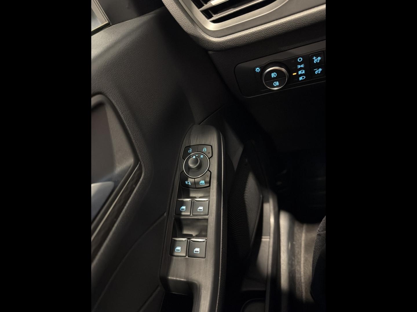Image FORD Kuga 2.5 Duratec 180ch Hybrid FlexiFuel Titanium Business Powershift