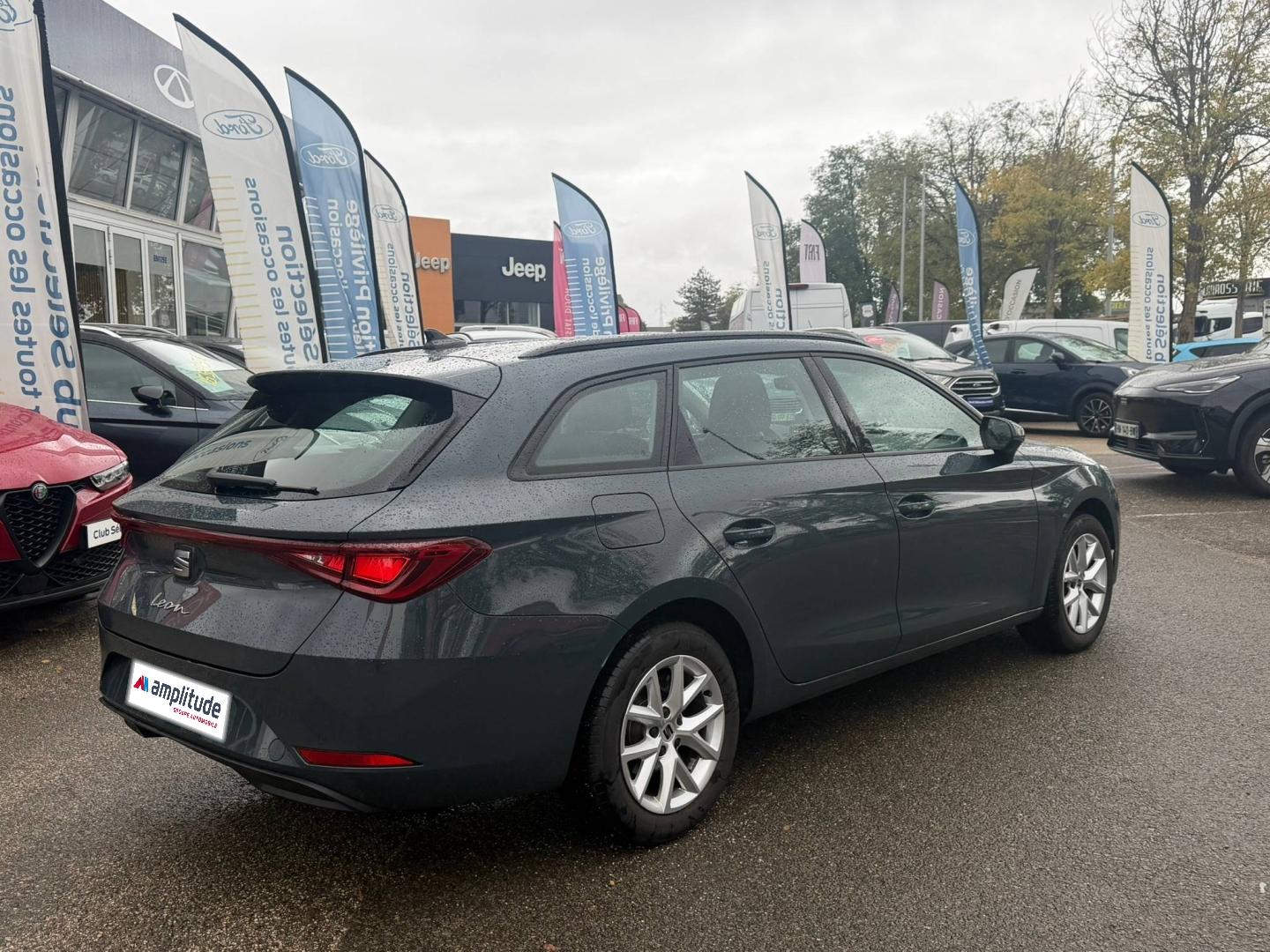 Image SEAT Leon ST 1.5 eTSI Hybrid 150ch Style DSG7