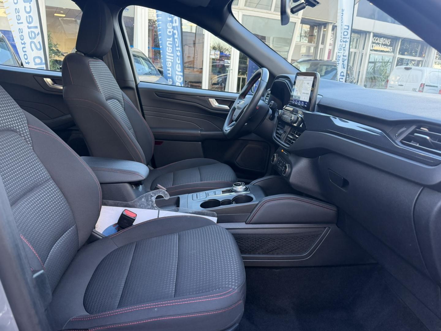 Image FORD Kuga 2.5 Duratec 190ch FHEV E85 ST-Line Business BVA
