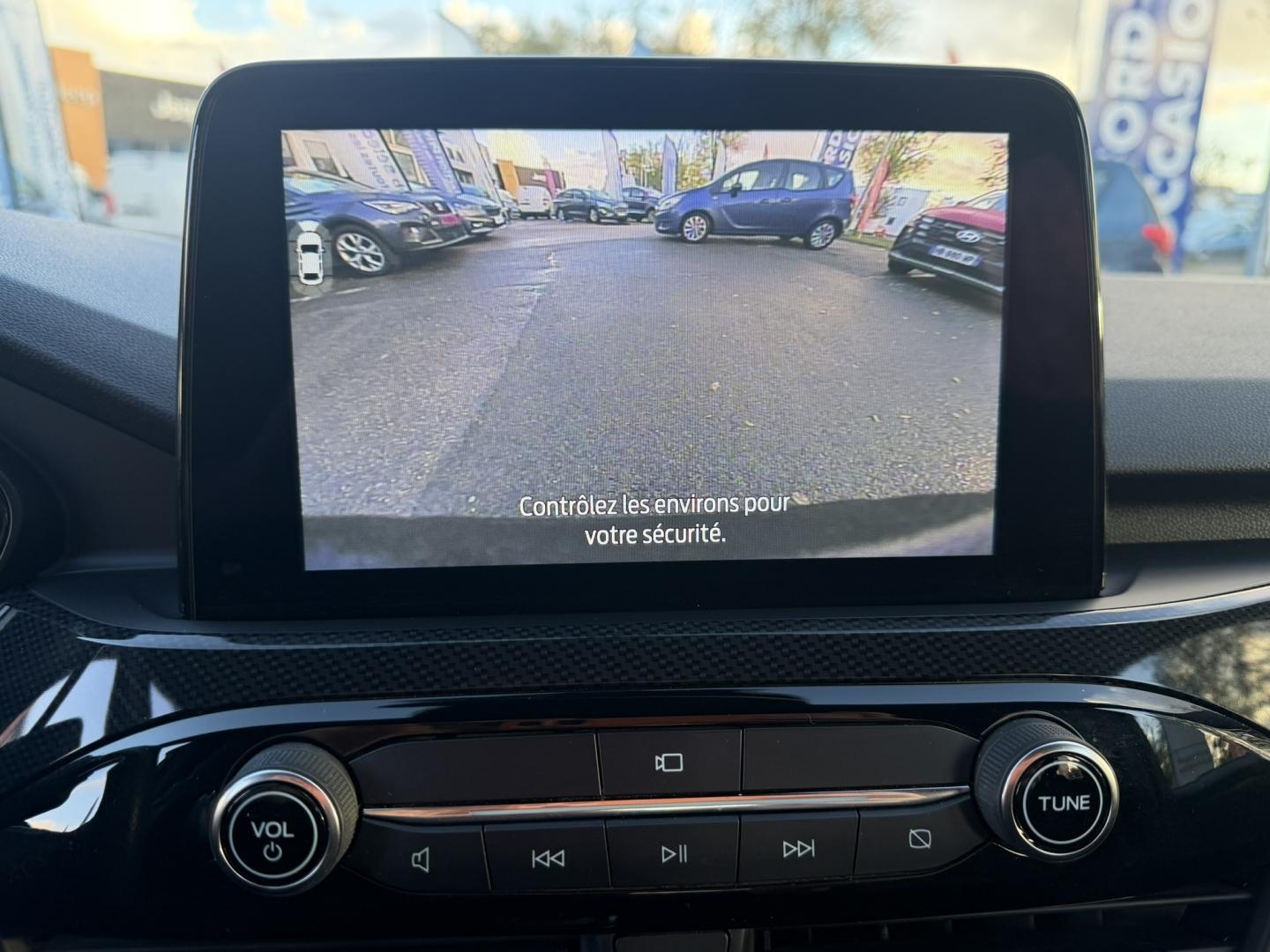 Image FORD Kuga 2.5 Duratec 190ch FHEV E85 ST-Line Business BVA