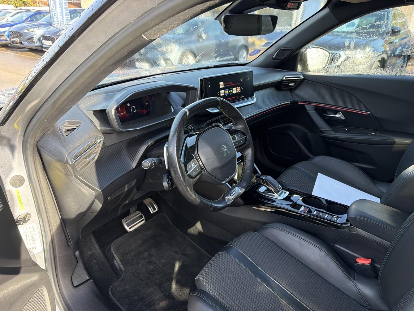 Image PEUGEOT 2008 1.2 PureTech 130ch S&S GT EAT8