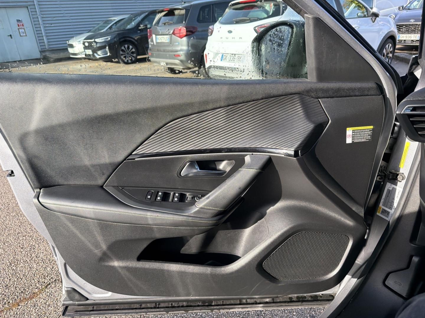 Image PEUGEOT 2008 1.2 PureTech 130ch S&S GT EAT8