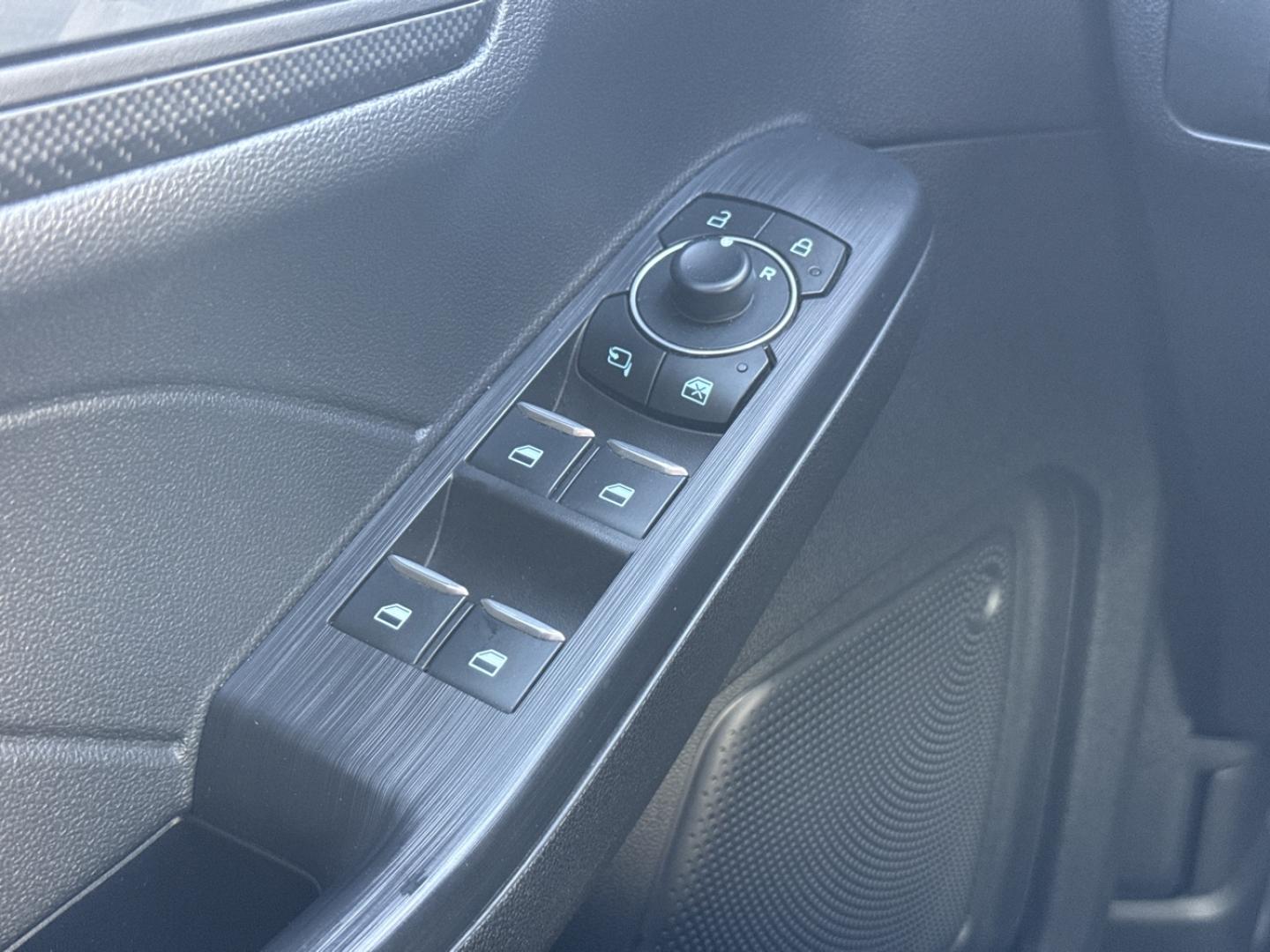Image FORD Kuga 2.5 Duratec 180ch Hybrid FlexiFuel ST-Line Powershift