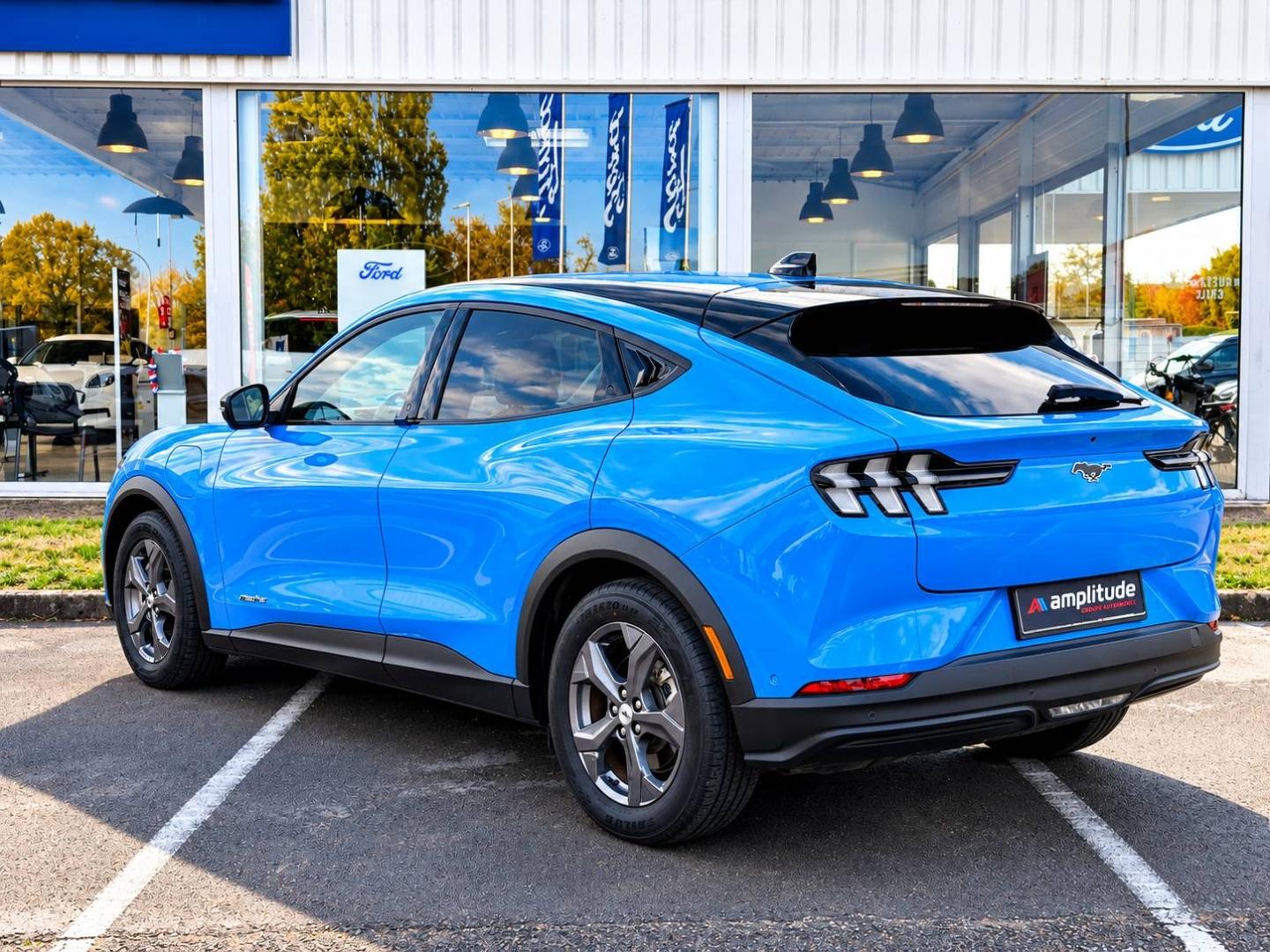 Image FORD Mustang Mach-E 269ch Standard Range 76kWh Mach-E Propulsion