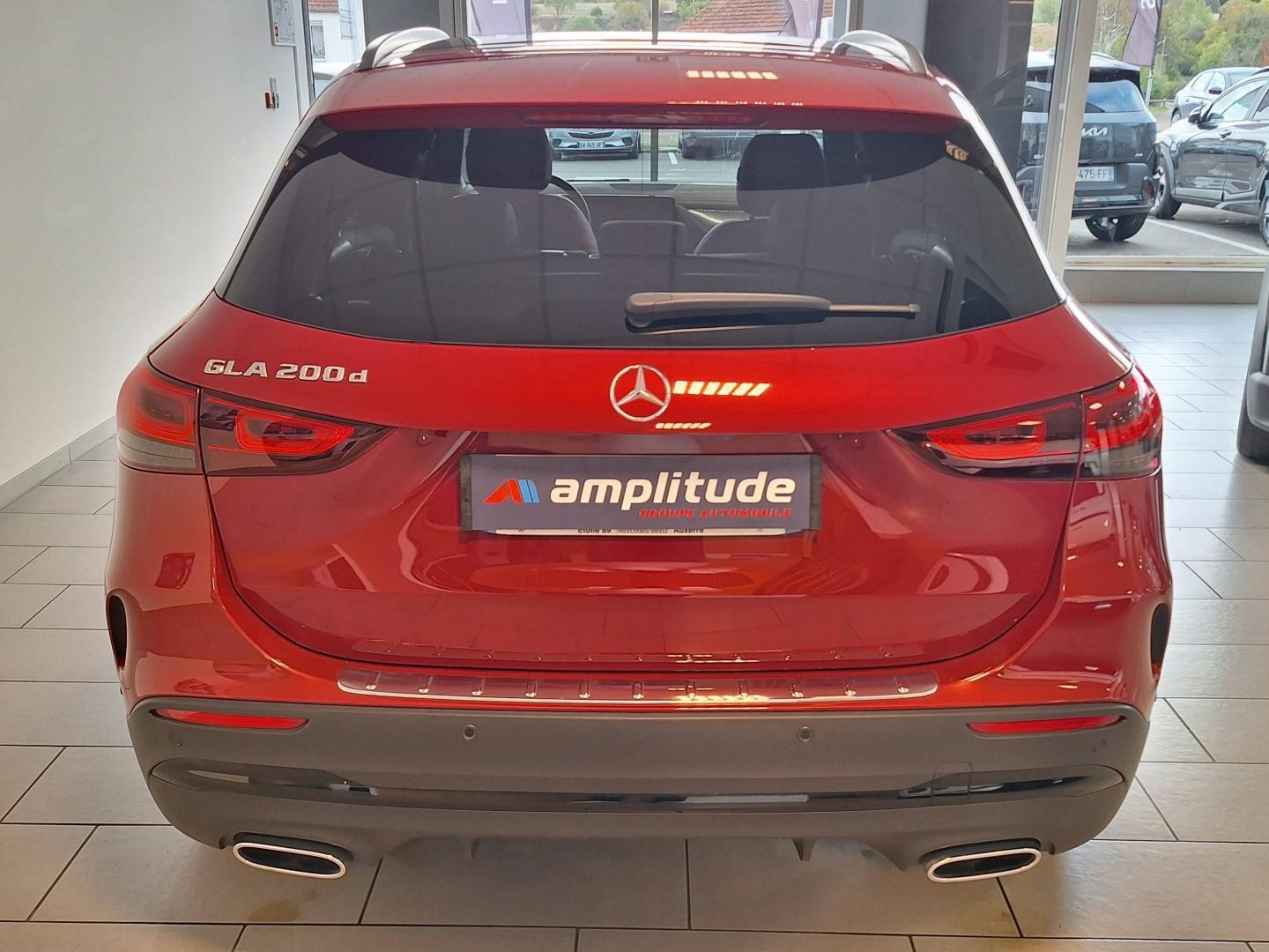 Image MERCEDES-BENZ GLA 200 d 150ch AMG Line 8G-DCT