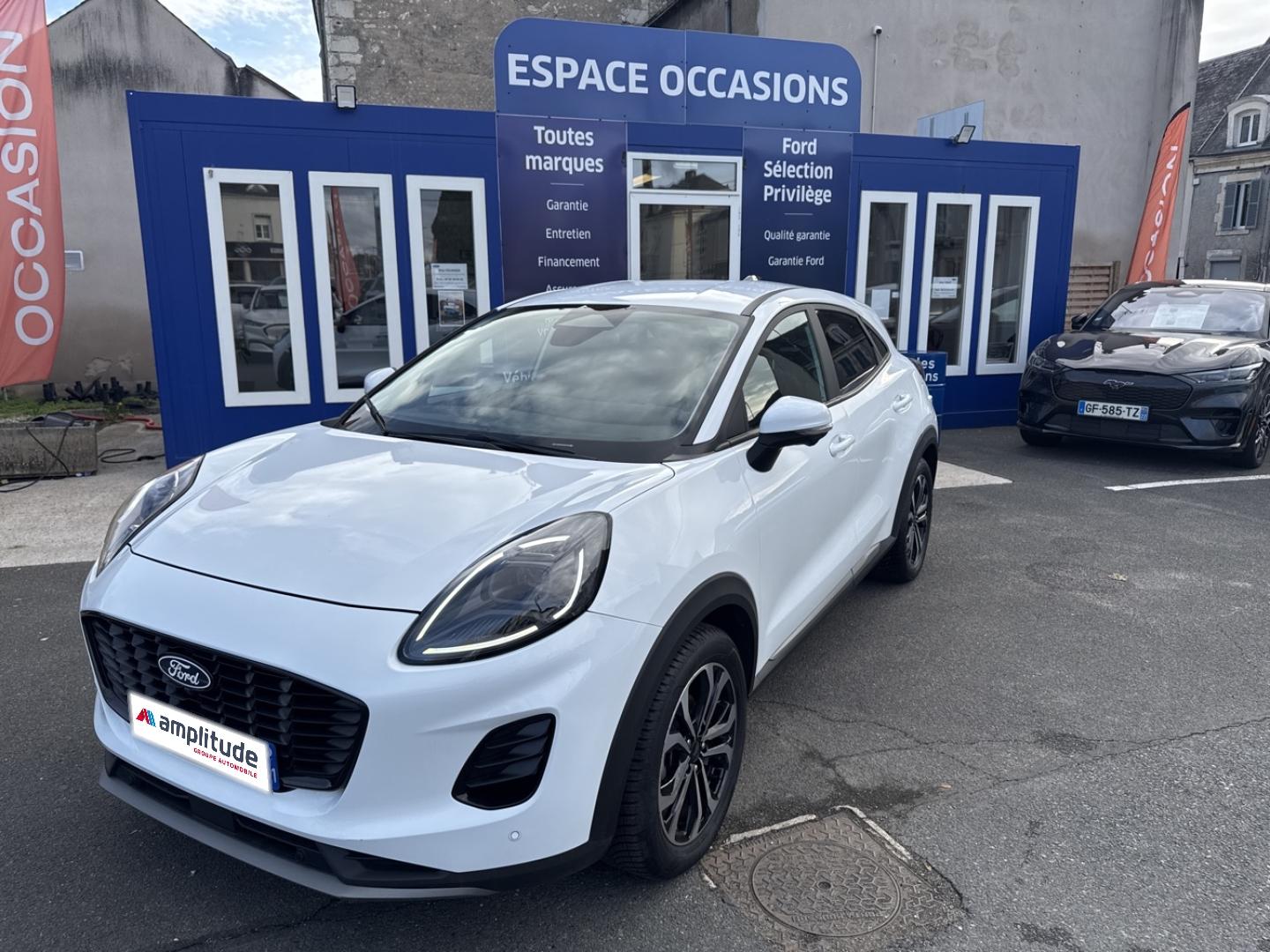 Photo FORD Puma 1.0 EcoBoost Hybrid 125ch Titanium Business S&S