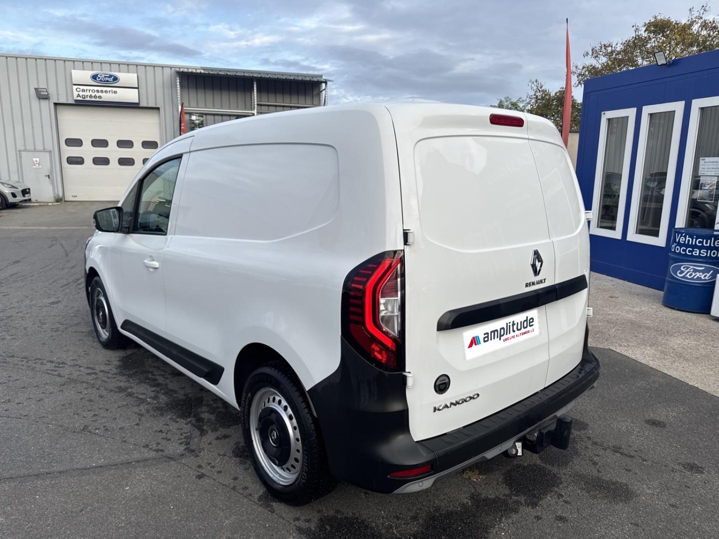 Image RENAULT Kangoo Van L1 1.5 Blue dCi 115ch Extra EDC7 - 22