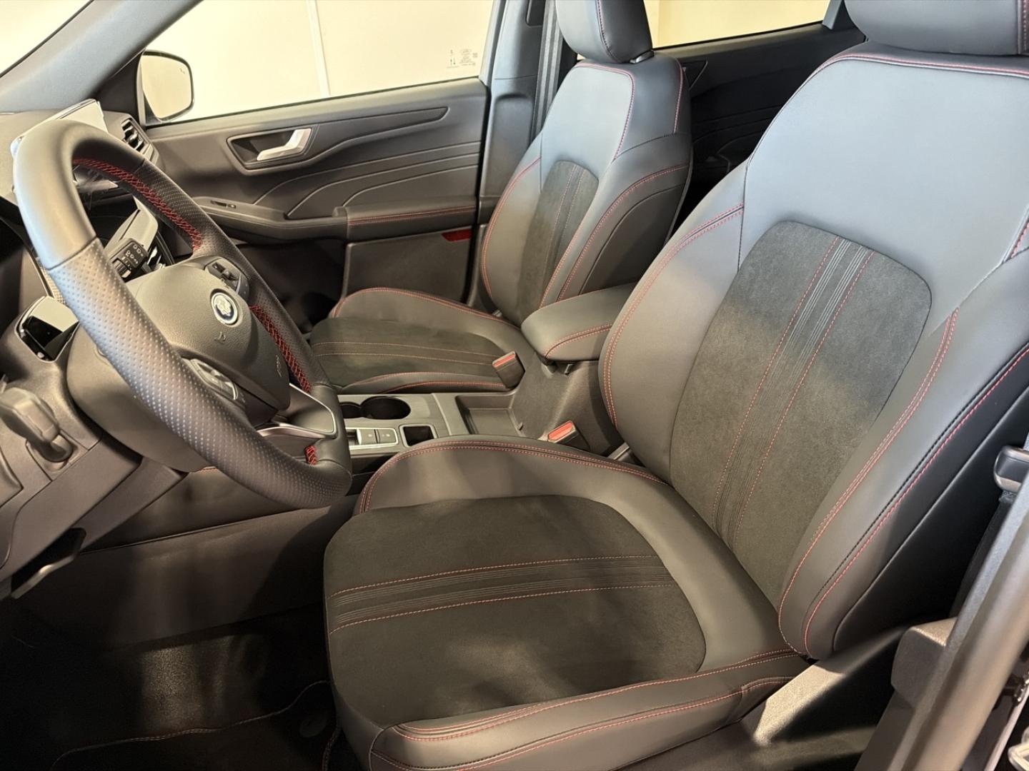 Image FORD Kuga 2.5 Duratec 180ch Hybrid FlexiFuel ST-Line X Powershift