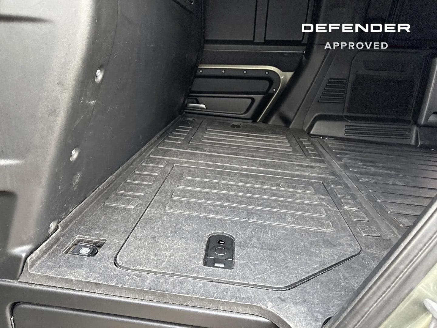 Image LAND-ROVER Defender 110 3.0 D250 Hard Top S