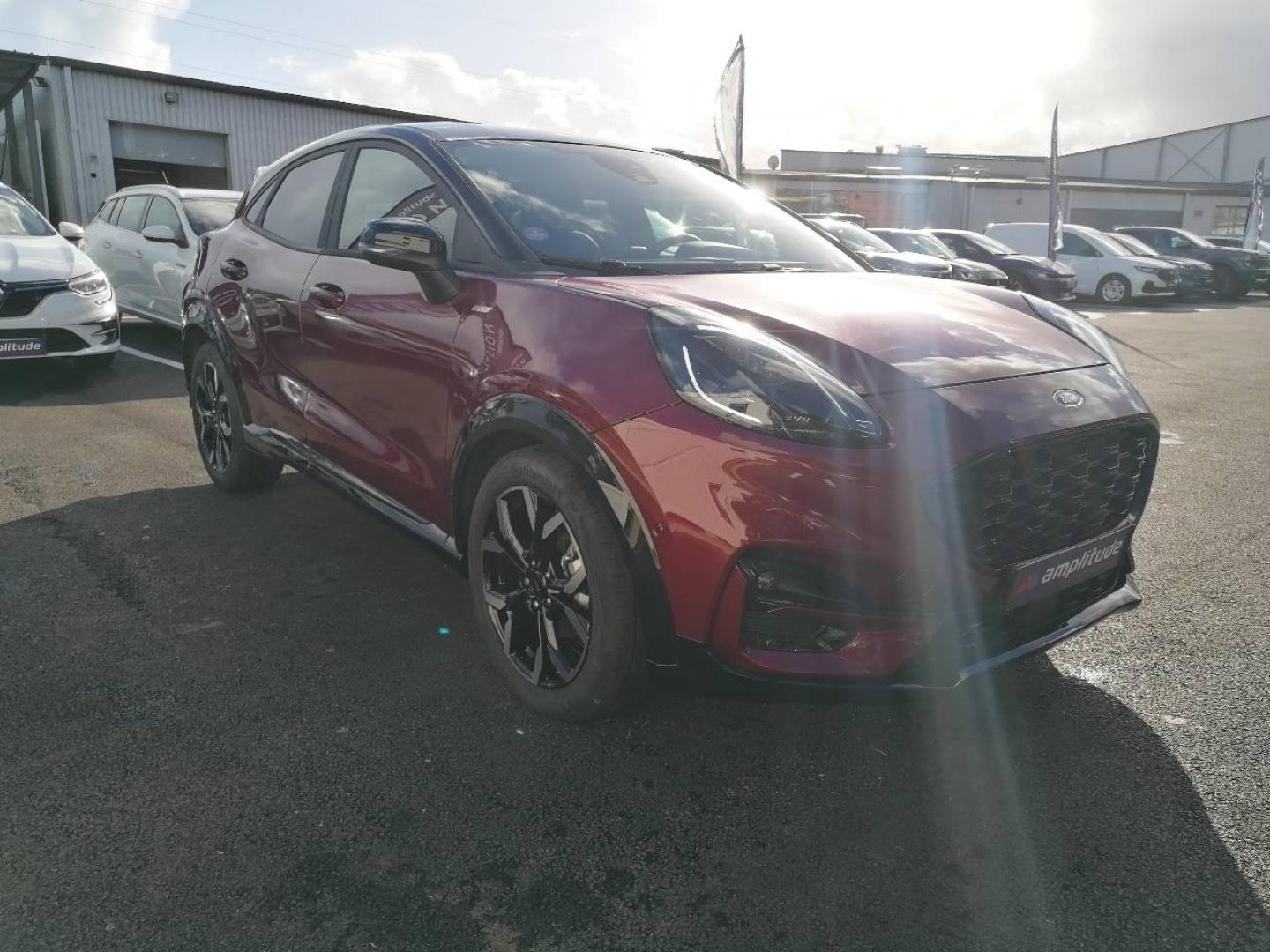 Image FORD Puma 1.0 EcoBoost 125ch S&S mHEV ST-Line X Vivid Ruby Edition Powershift