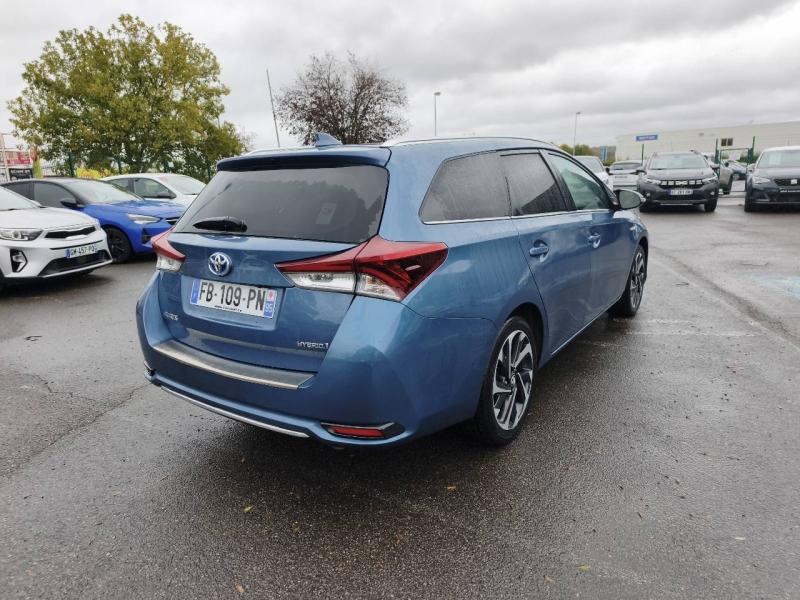 Image TOYOTA Auris Touring Sports HSD 136h TechnoLine RC18