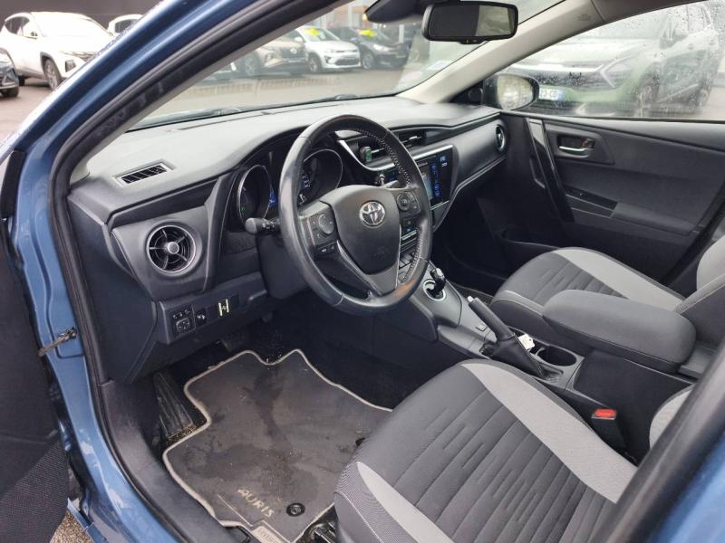 Image TOYOTA Auris Touring Sports HSD 136h TechnoLine RC18