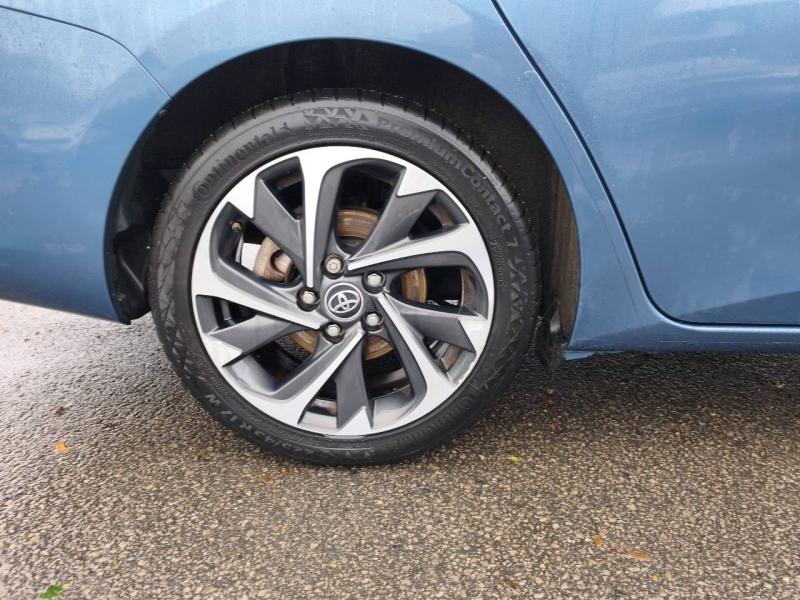 Image TOYOTA Auris Touring Sports HSD 136h TechnoLine RC18