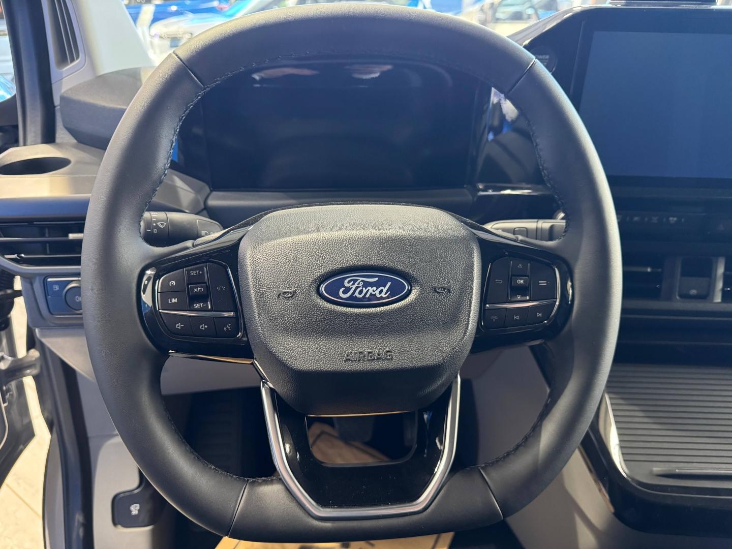 Image FORD Transit Custom Fg 320 L1H1 2.5 Duratec 232ch Hybride recheargeable Cabine Approfondie Sport CVT